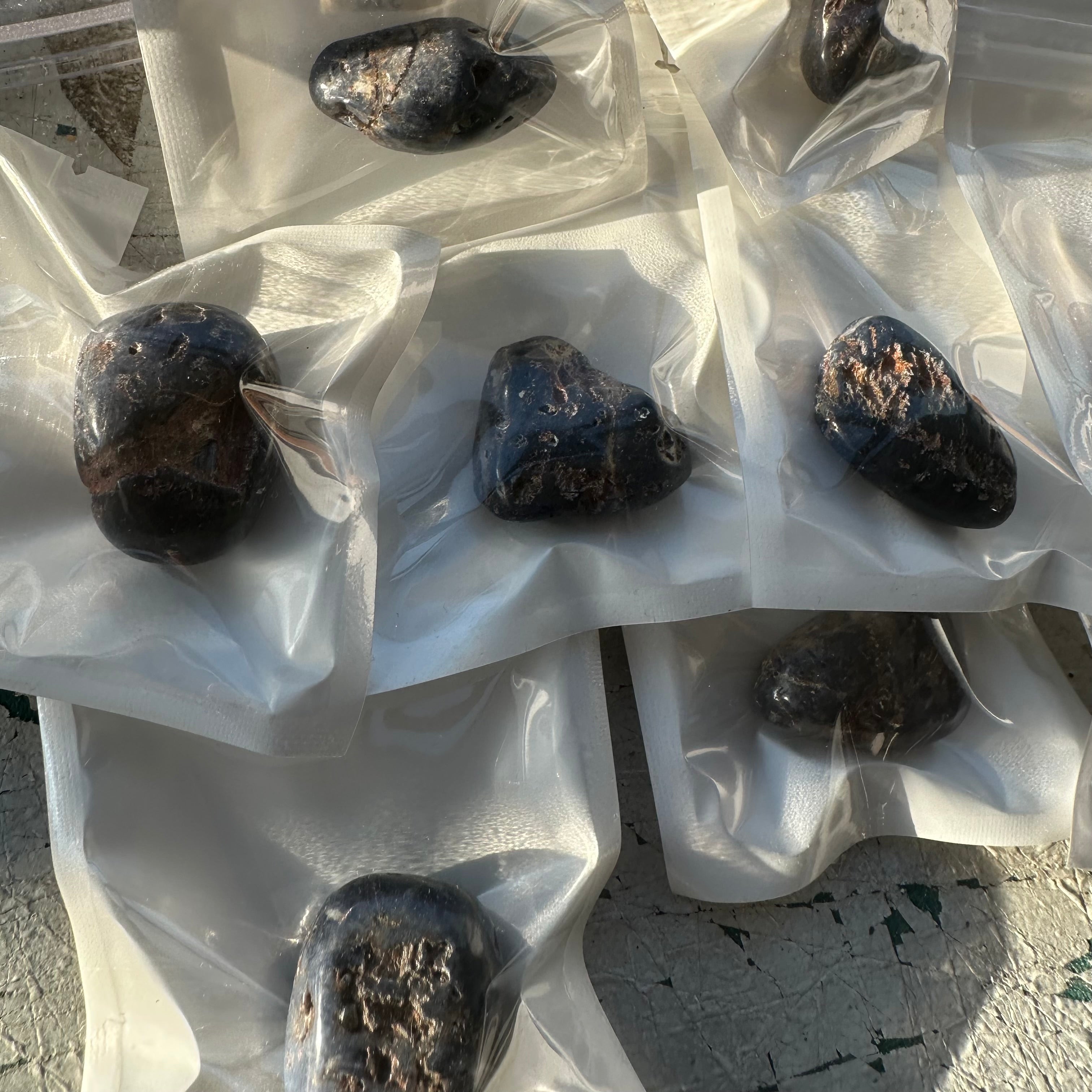Sapphire Tumbled Stone-1pc Sapphire Tumbled Stone-1pc